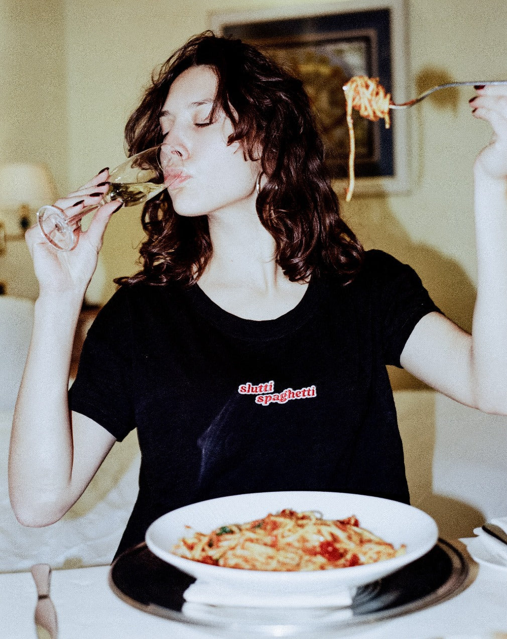 slutti spaghetti crop